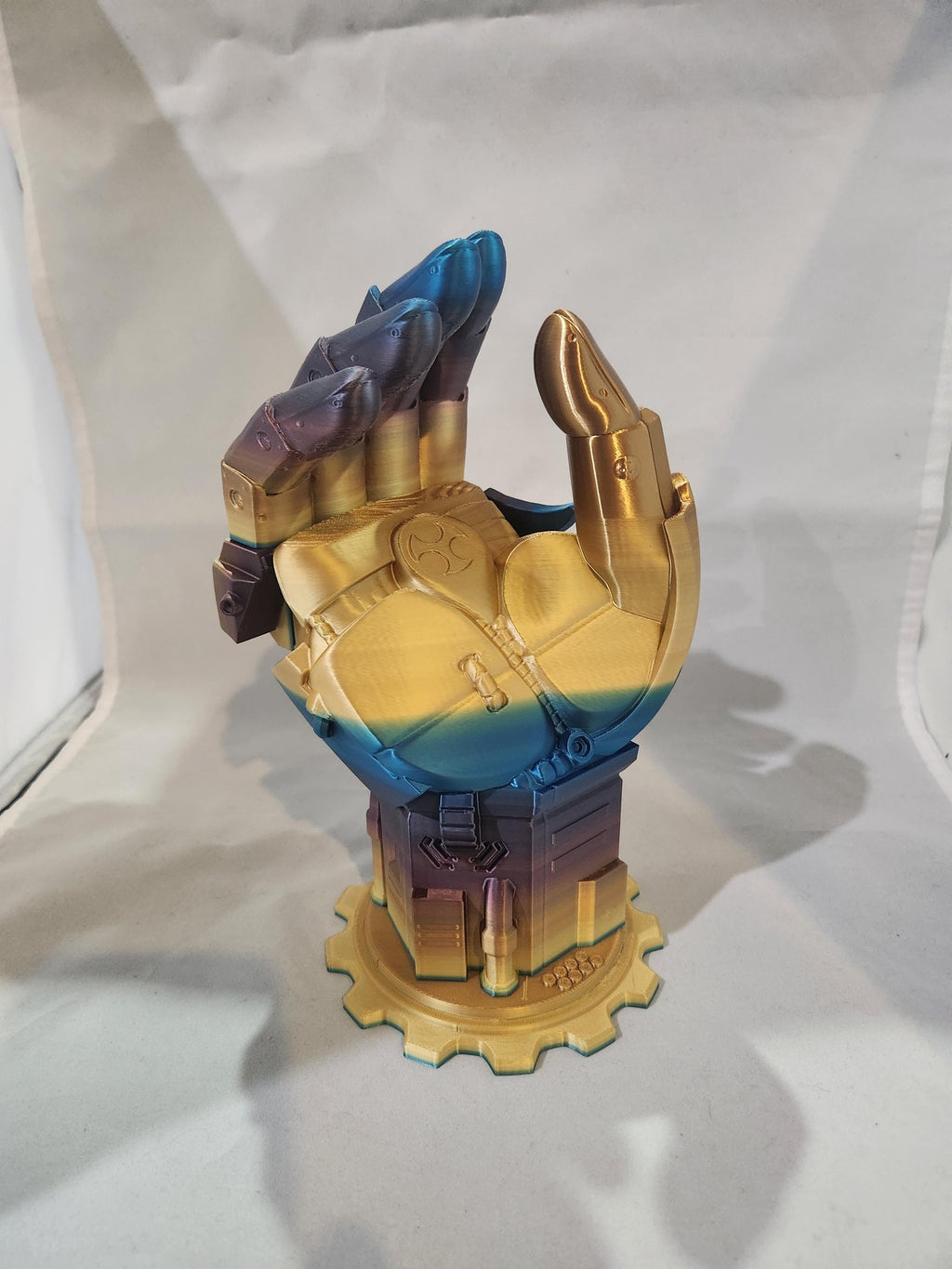 Robot Hand Controller Stand 3D Printed Holder for Xbox, PS5, Switch – Gaming Desk Accessory –Cyberpunk Robot – Futuristic Arm